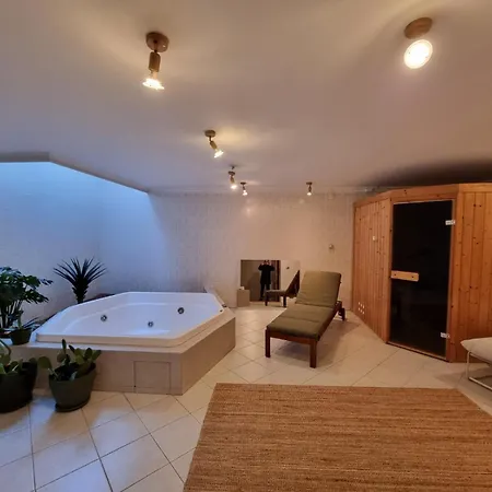 Villa Medencevel Budapest